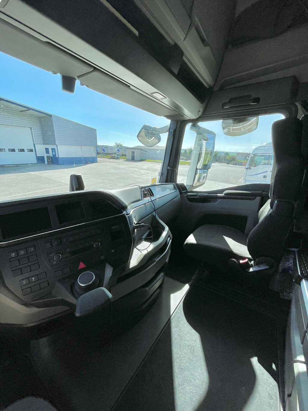 camion Vitadis / intérieur cabine place passager