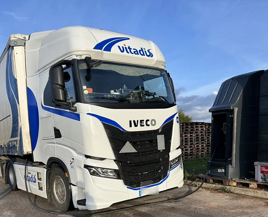 Vitadis fait le plein avec du carburant alternatif HVO